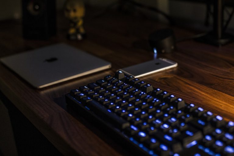 5 Tips for Choosing the Right Computer Keyboard for Your Needs