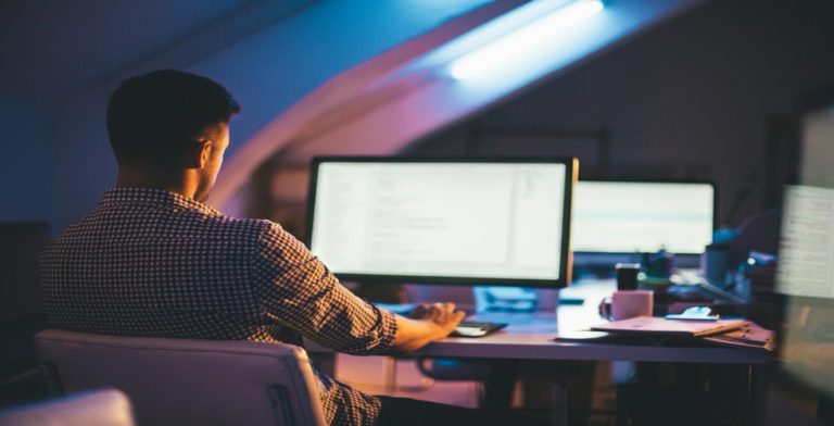 Why should I use the Hubstaff Time Tracking Application?