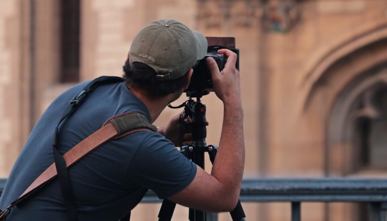 Make Money From Your Photography Hobby Without Running a Full-time Business