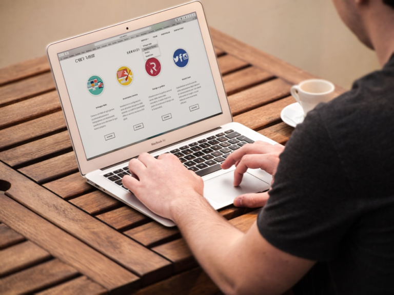 What are the top web hosting companies in the US?