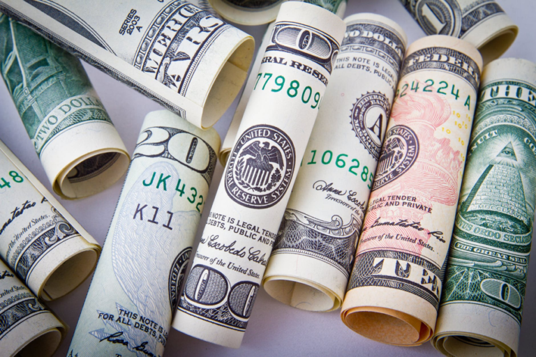 Organize Your Finances through Digital Mediums