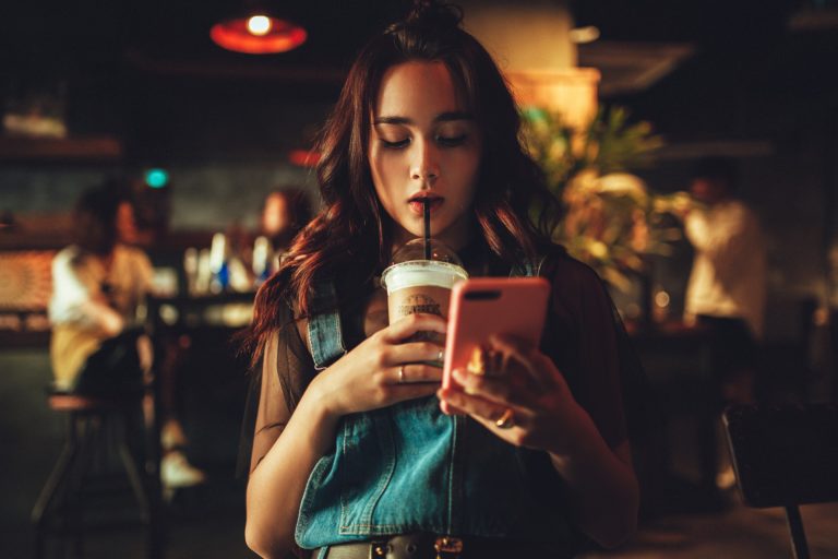 Top 6 Apps to Monitor Child’s Phone Usage
