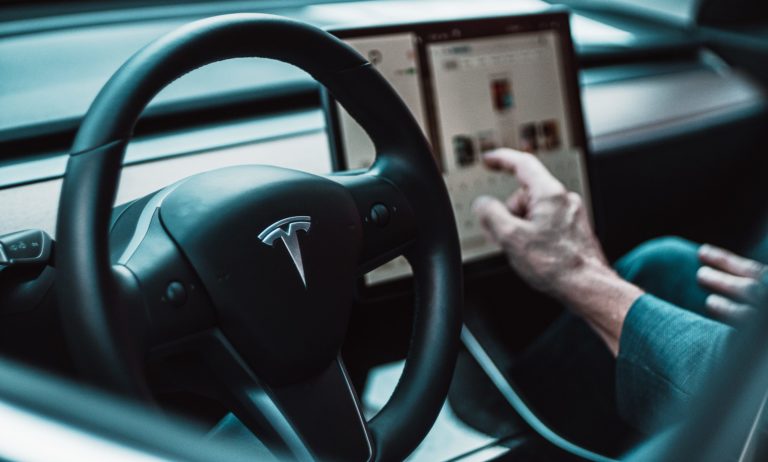 Brilliant Ways To Capitalize On Rising E-Vehicle Trends