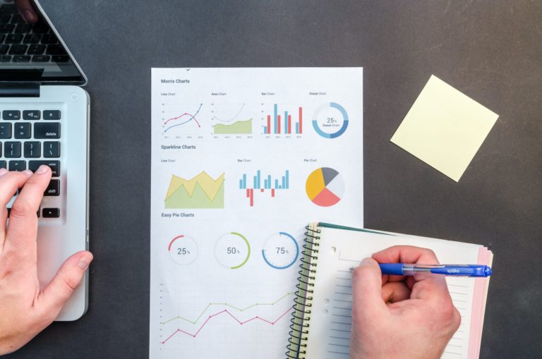 Why becoming a data expert is essential to survive in a tech-savvy world?