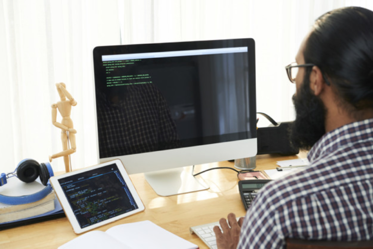 Choosing the Right Software Development Vendor
