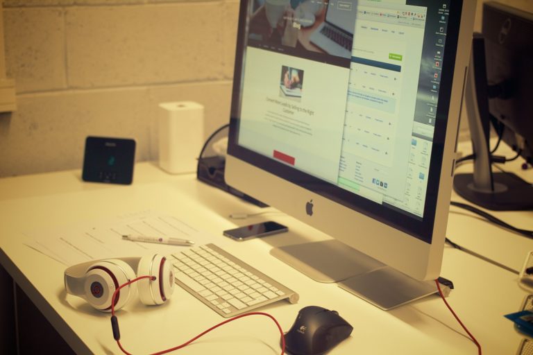 Resolve the Laptop Speaker Crackling Sound Problems with Expert Hacks