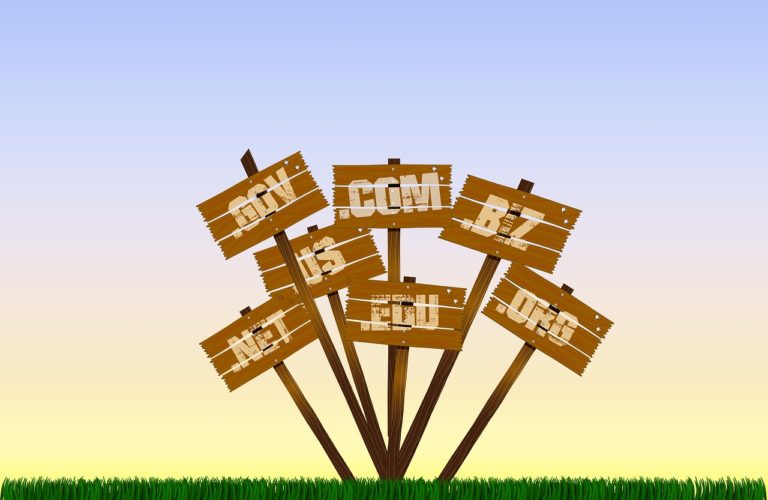 8 Things to Consider When Buying a Domain Name