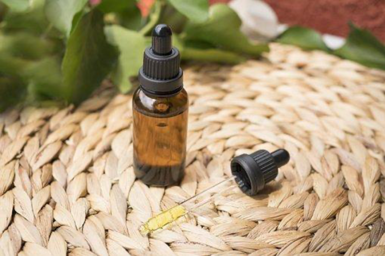 Vaping CBD Oil 101: A Comprehensive Guide