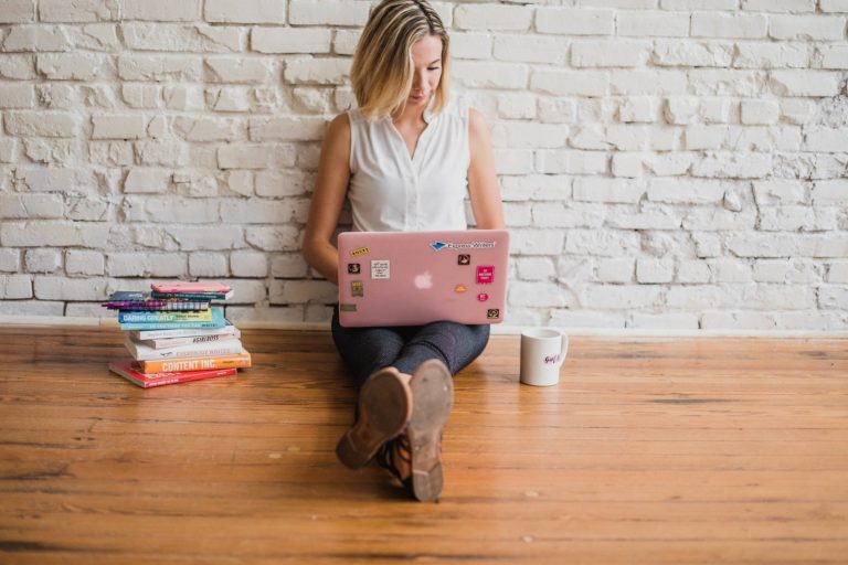The Rise of Infotainment: The Influence on Blogging and Vlogging