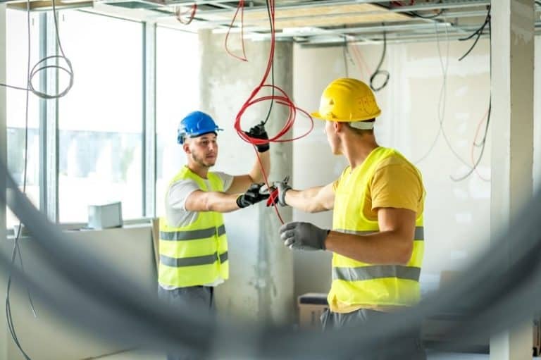 Skills To Make You A Successful Commercial Electrician In No Time