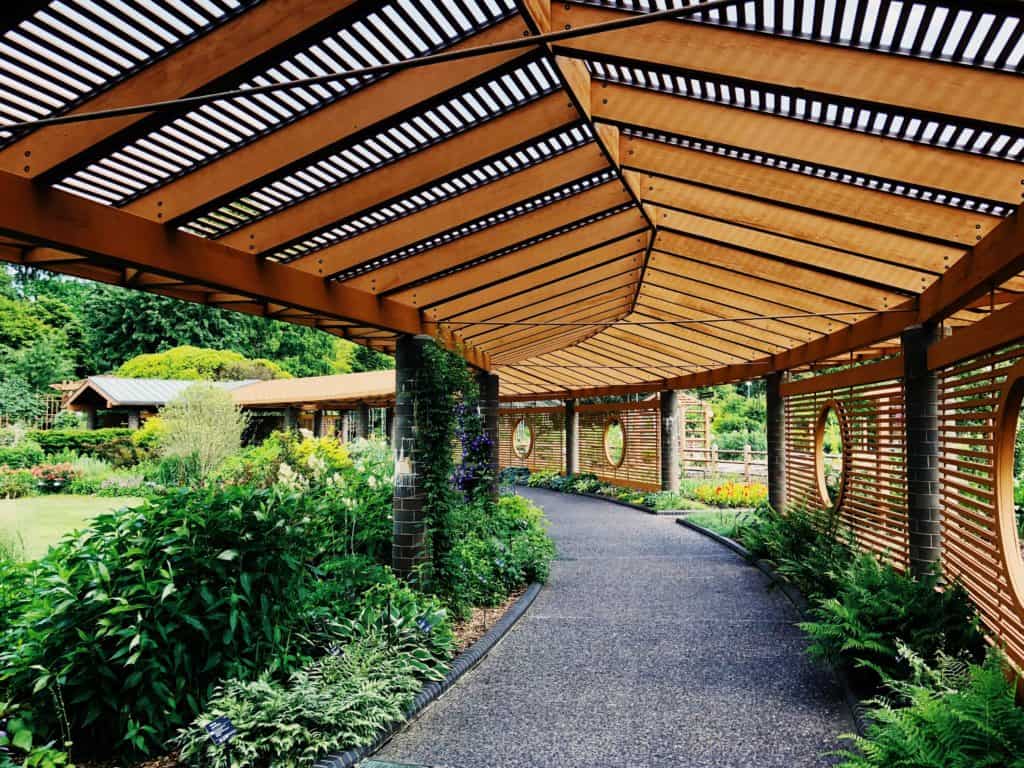 The Benefits of Installing Pergola in your Outdoor Space