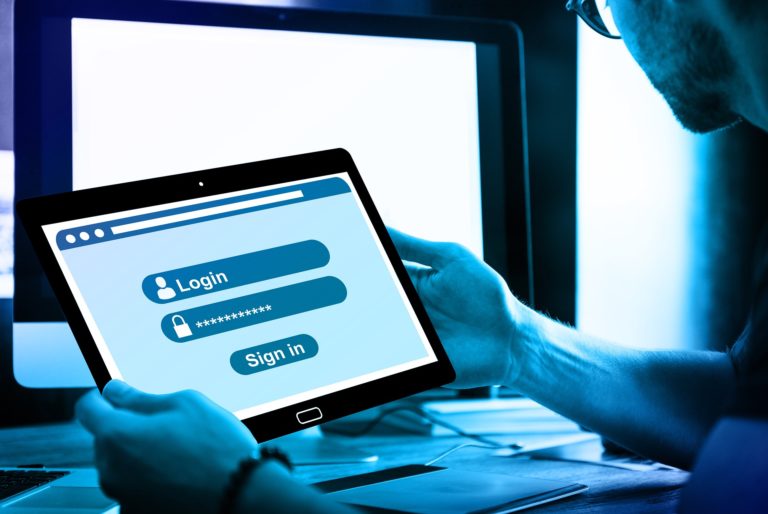 Passwordless Authentication with Zero Trust