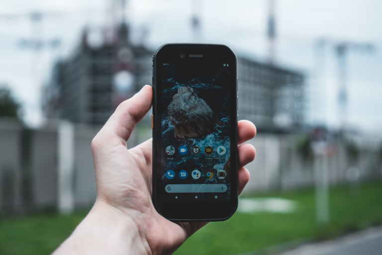 Smartphones For Field Work