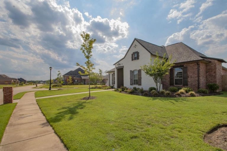 Understand What a Home Warranty Is