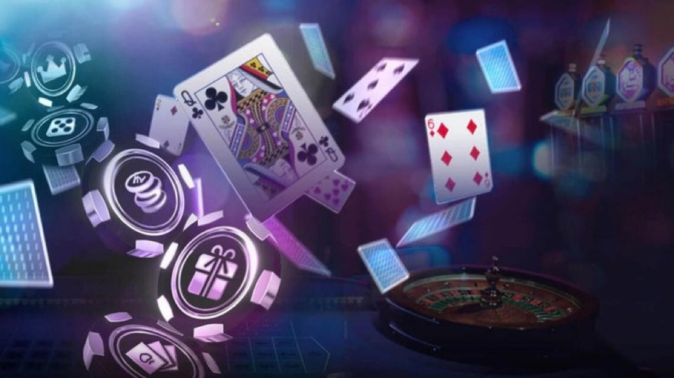 Tech Enthusiasts + High Roller Casino Bonus