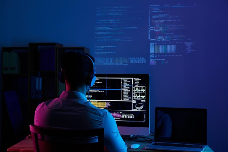 Decoding the Unknown: A Guide to Reverse Phone Lookup