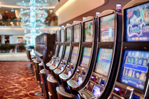 Play licensed slots and bet at Monro Casino Turkey